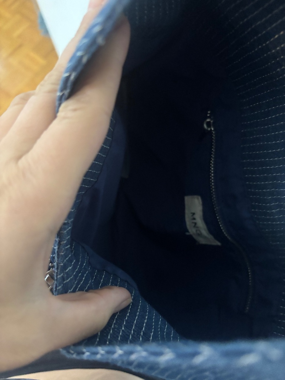 MANGO Stripped Denim Crossbody accepting offers - Picture 2 of 7